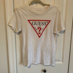 Guess t shirt